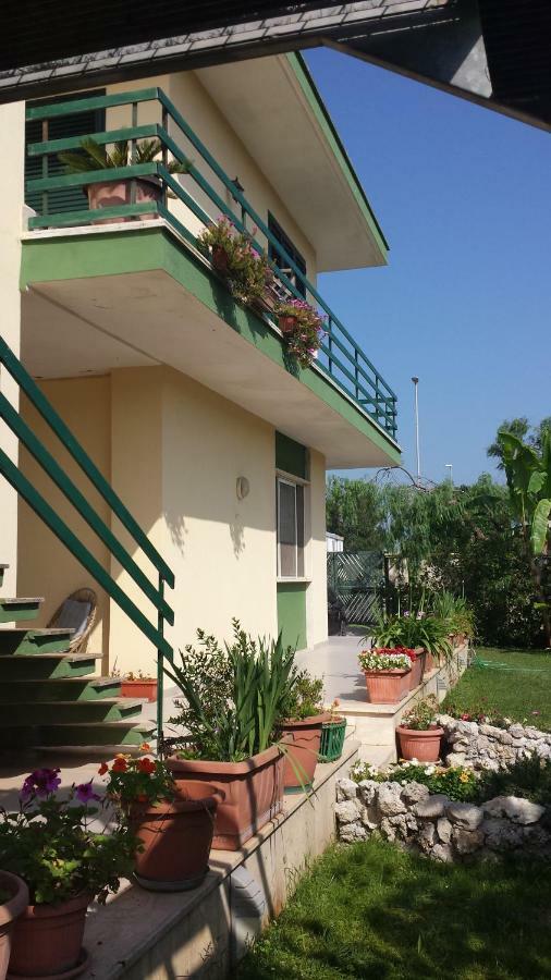 Vento Dell'Est Panzió San Cataldo  Kültér fotó
